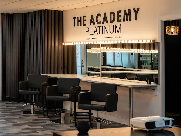 Platinum_Expert_Hair_HQ_5.webp